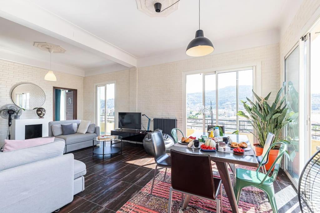 Penthouse 2bedroms 6pax- Views 45m2 Terrace *
