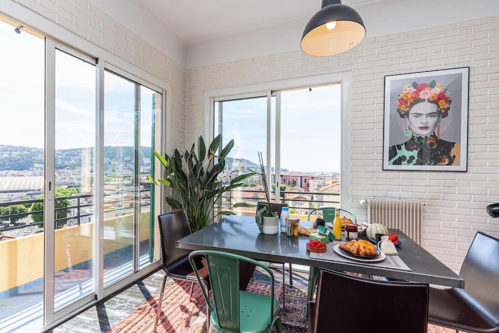Penthouse 2bedroms 6pax- Views 45m2 Terrace *